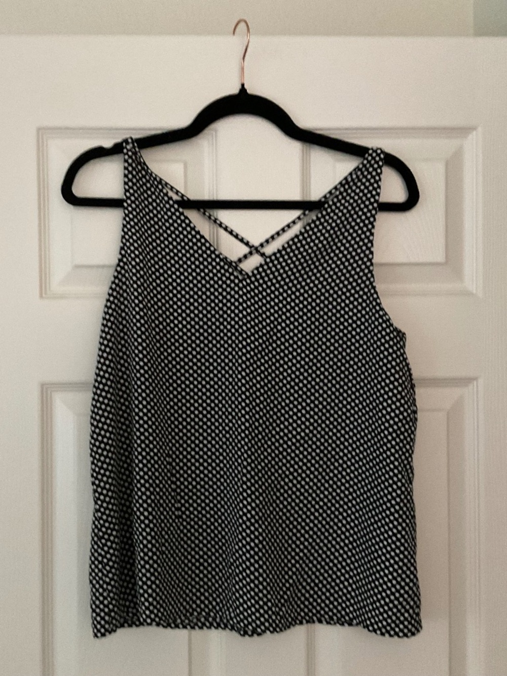 Ann Taylor Blouse size SP retails 40 NWT